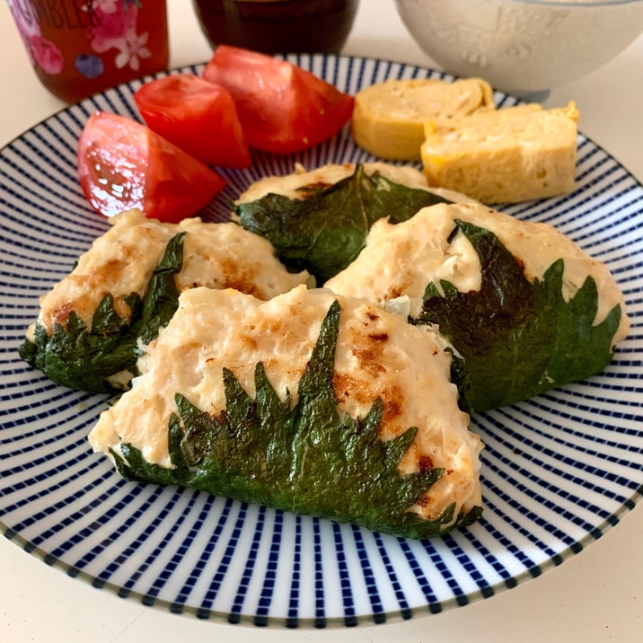 業スーの姜葱醤で ️大葉つくね レシピ・作り方 by ぴーこず☆113|楽天レシピ